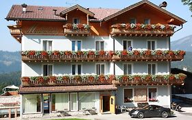Albergo Miramonti